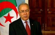 إلتزام الجالية الجزائرية بالخارج في بناء مستقبل الجزائر يشكل 