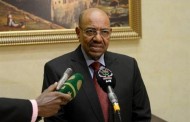 الرئيس السوداني يؤكد أن زيارته للجزائر تشكل 