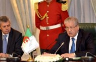 سلال يؤكد على أهمية البعد الإنساني و الثقافي في العلاقات الجزائرية و التونسية