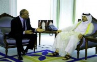 بدوي يتحادث بالدوحة مع رئيس الوزراء وزير داخلية دولة قطر