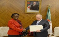 لعمامرة يستقبل السفيرة الجديدة لناميبيا بالجزائر