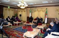 الرئيس بوتفليقة يستقبل نائب رئيس نيجيريا