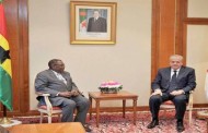 سلال يستقبل المبعوث الخاص لرئيس جمهورية غانا لدى الرئيس بوتفليقة