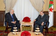 الرئيس بوتفليقة يستقبل الدبلوماسي الجزائري الأخضر الإبراهيمي