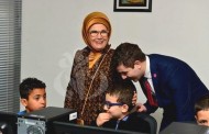 حرم الرئيس التركي تدشن مخبرا للإعلام الآلي بمدرسة 