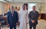 لقاء السيد عريف خميسي ، سفير الجزائر في دولة الإمارات العربية المتحدة مع السيد حميد محمد بن سالم، الأمين العام لاتحاد غرف الإمارات.